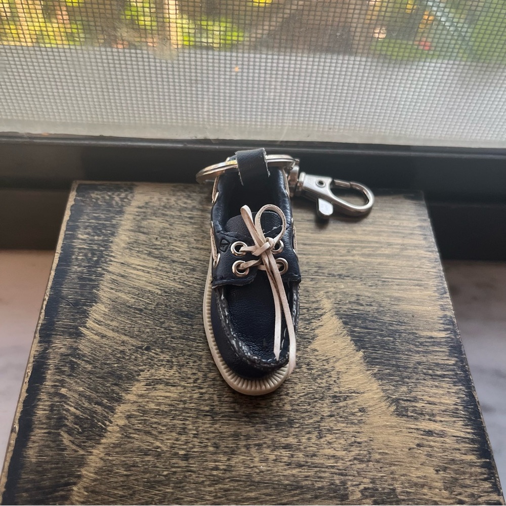 Sperry Top-Sider Boat Shoe Keychain